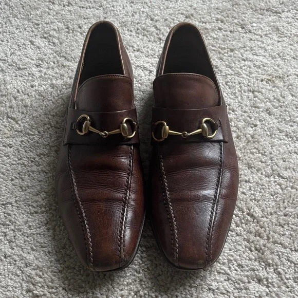 Gucci Men\'s Dark Brown Leather Loafers with Gold Detail Gucci Dark Brown Leather Gold Horsebit Driving Loafers | eBay main image 3